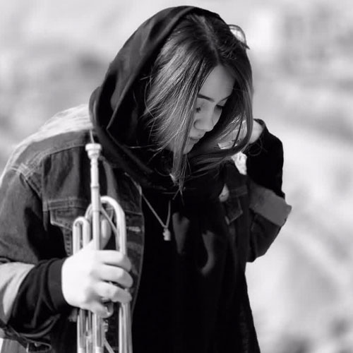 شانیا شهریاری